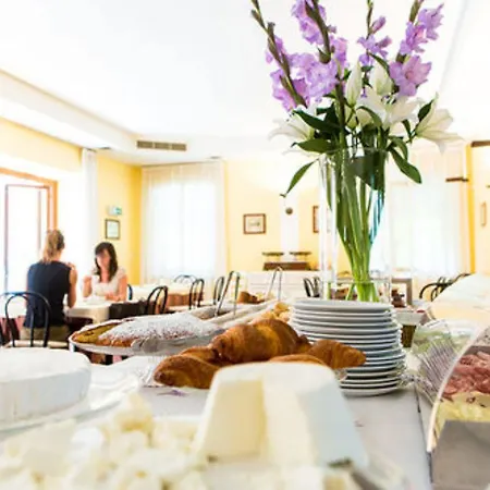 Готель Speranza 3*